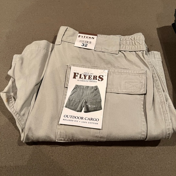 Haggar size 32W men’s shorts. Black, olive green, and tan - Picture 5 of 5